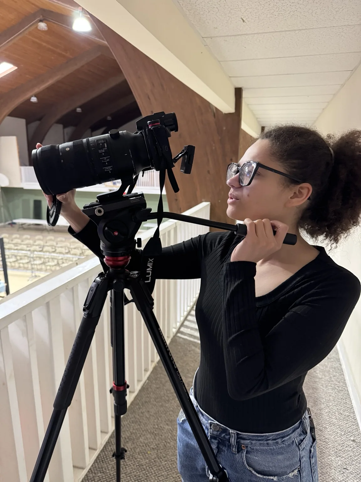 Joselien Vasallo operating a camera during documentary production